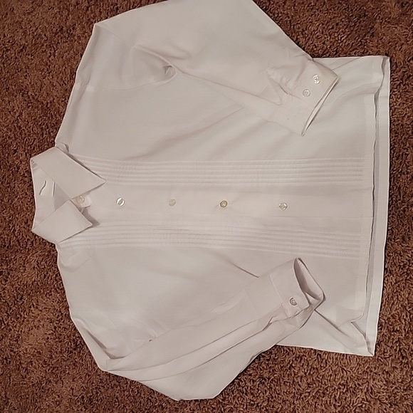 Boys Tuxedo - Picture 6 of 9